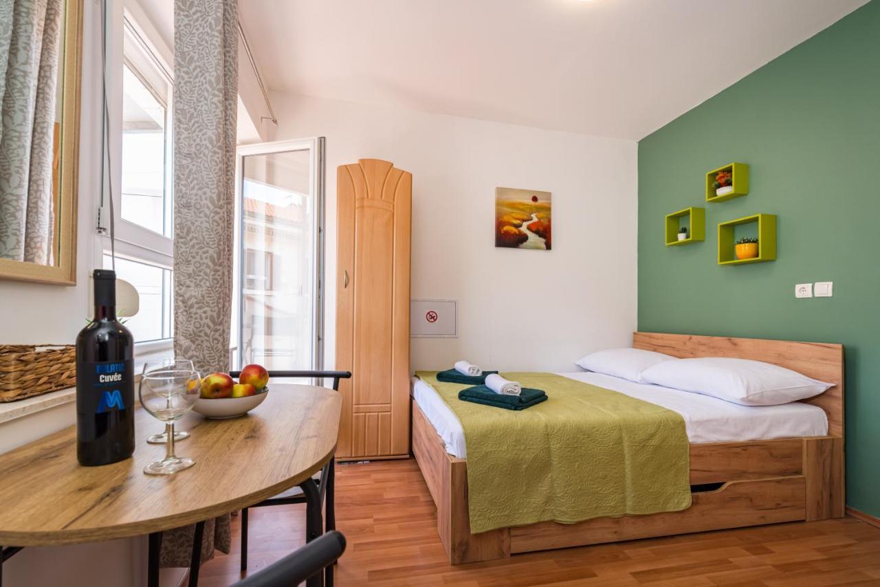 Studio And Rooms Zadar City Wall Экстерьер фото